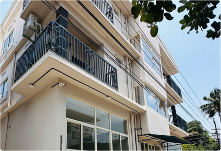 Solo Suite Apartment
